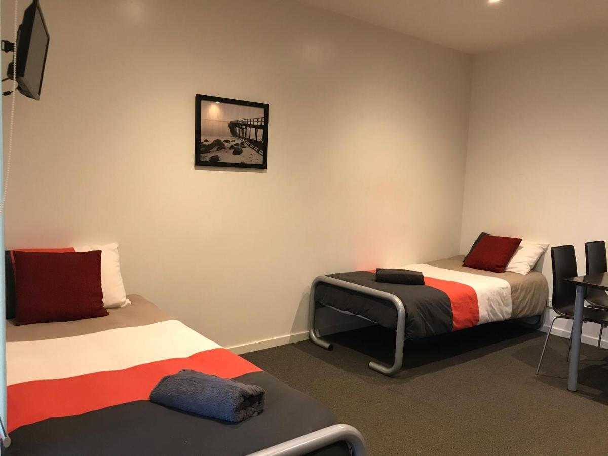 Apartament Waterfront@Waves Cowes Zewnętrze zdjęcie