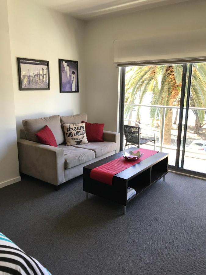 Apartament Waterfront@Waves Cowes Zewnętrze zdjęcie