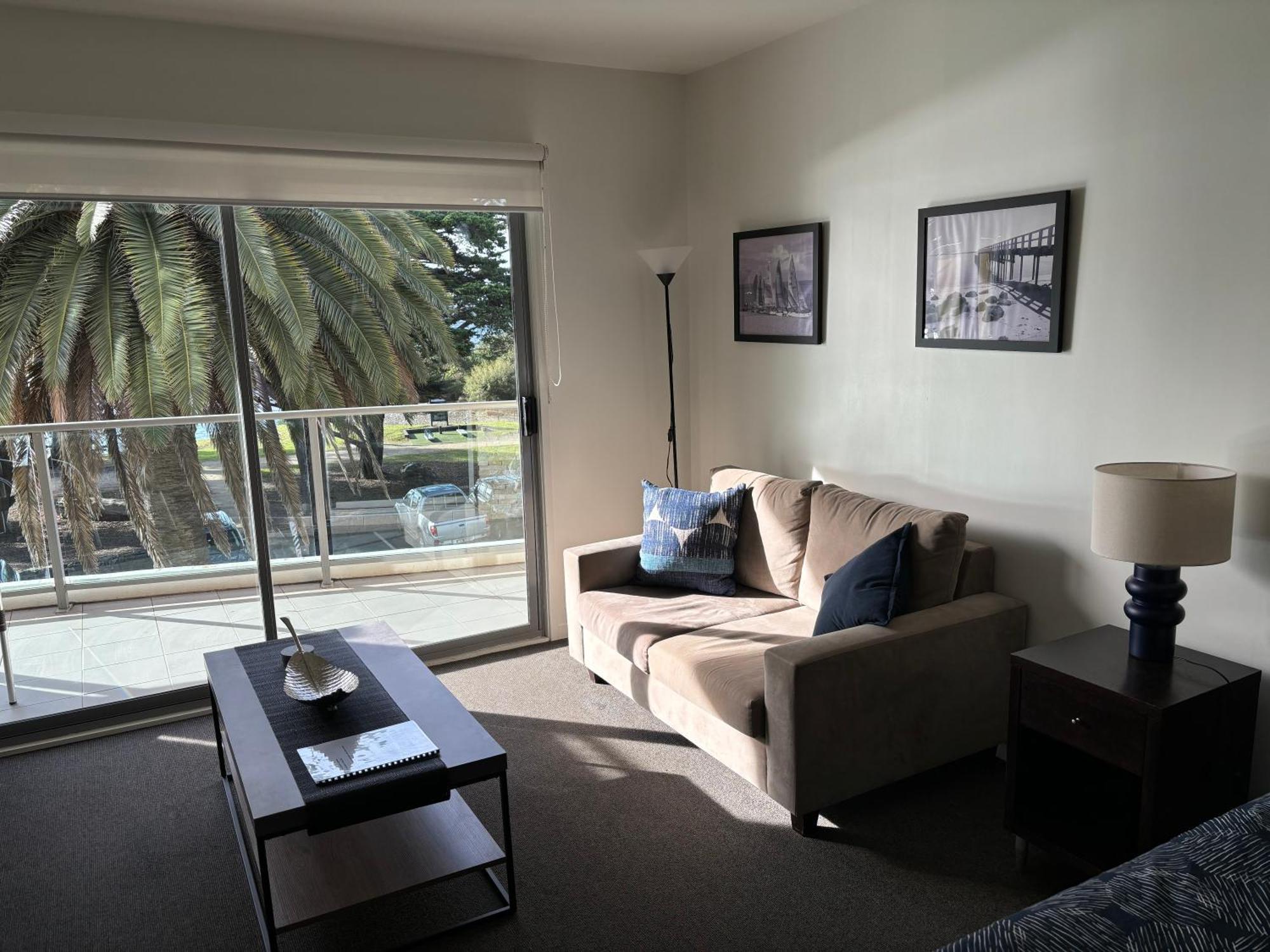 Apartament Waterfront@Waves Cowes Zewnętrze zdjęcie