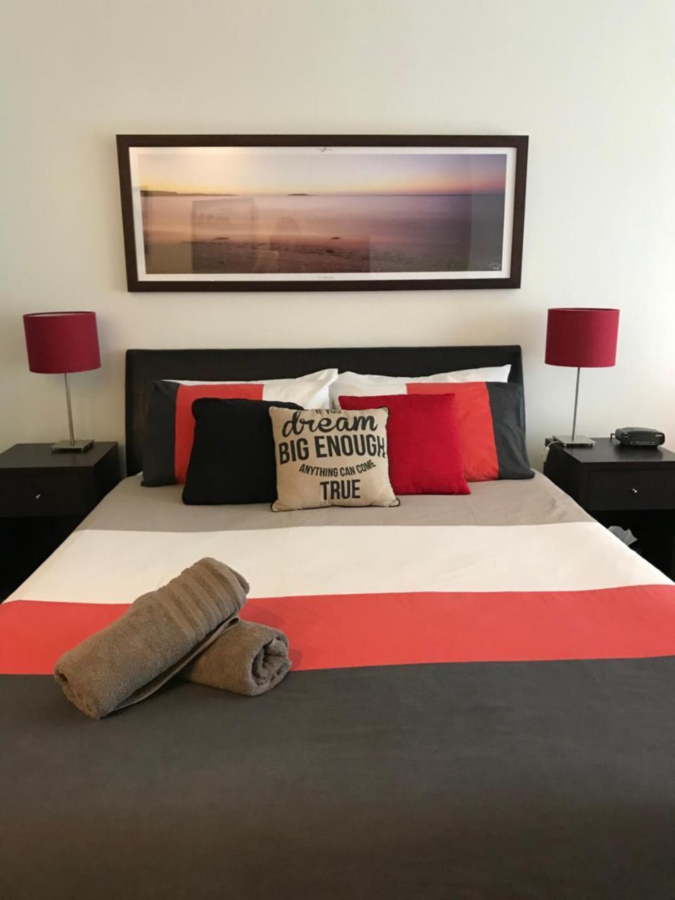 Apartament Waterfront@Waves Cowes Zewnętrze zdjęcie